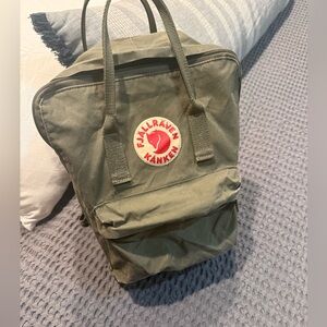 Kånken Olive Green Backpack